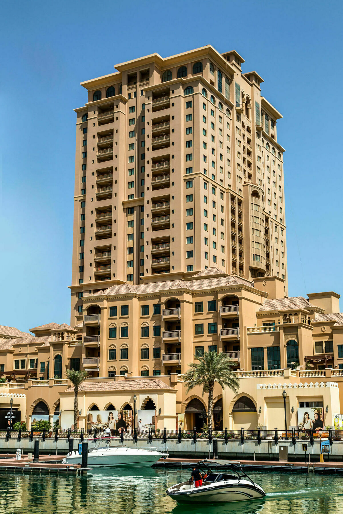 Sedra Arjaan By Rotana Aparthotel Doha Kültér fotó